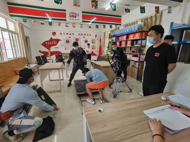 追星女孩心理学分析报告：义县广告片拍摄公司揭秘饭圈应援式传播逻辑